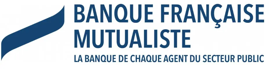 Le logo de la "Banque Fran&ccedil;aise Mutualiste". Il pr&eacute;sente un ruban stylis&eacute; bleu fonc&eacute; sur la gauche et le texte "BANQUE FRAN&Ccedil;AISE MUTUALISTE" en grandes lettres bleu fonc&eacute; sur la droite, avec le slogan "LA BANQUE DE CHAQUE AGENT DU SECTEUR PUBLIC" en dessous.